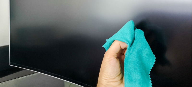 how to clean fingerprints off oled tv screen_2 how to clean fingerprints off oled tv screen_2