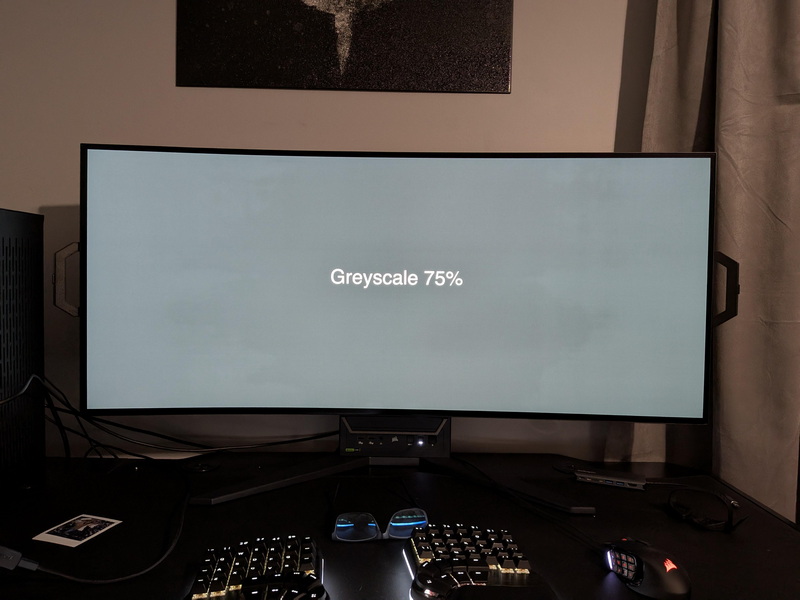 OLED Screen Uniformity Test