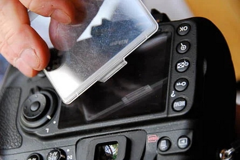 how to clean camera lcd display_1