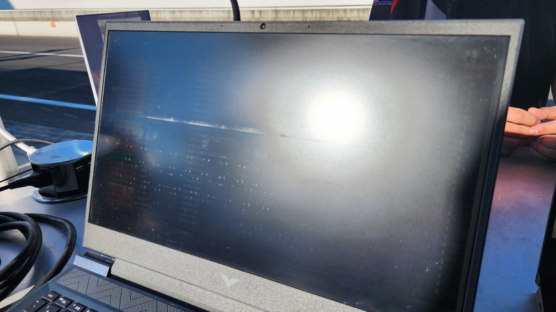 does continually pressing lcd display wear it out_1
