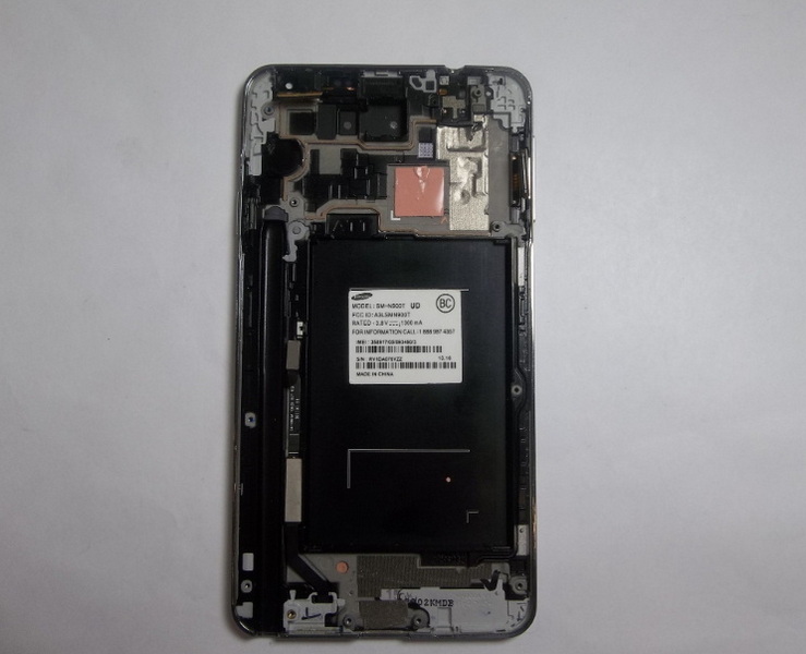how to clean off the lcd display on note 3_4