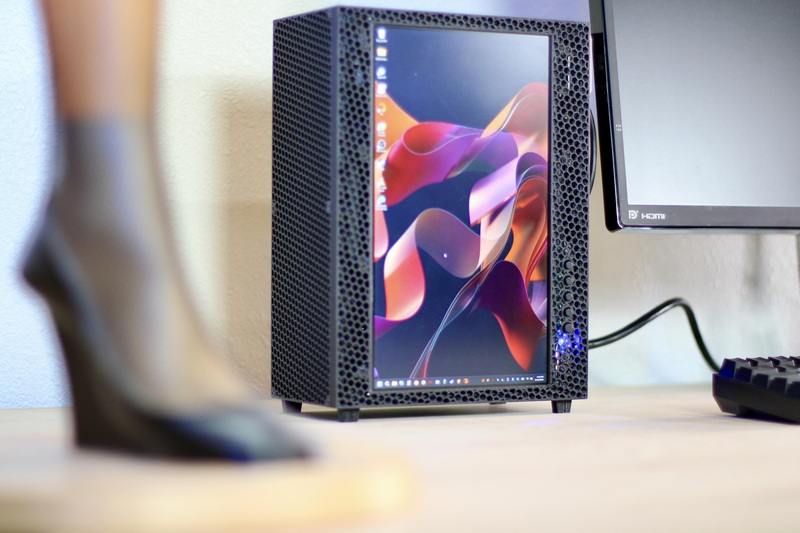 PC Case with System Monitor