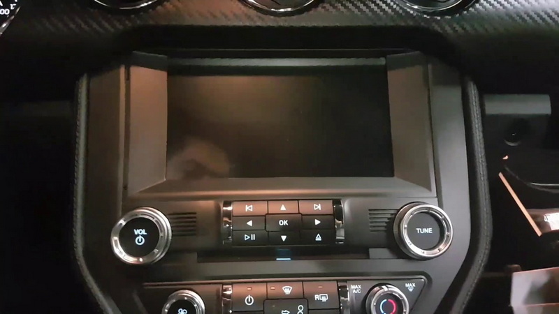 What Is 4.2 LCD Display in Center Stack?