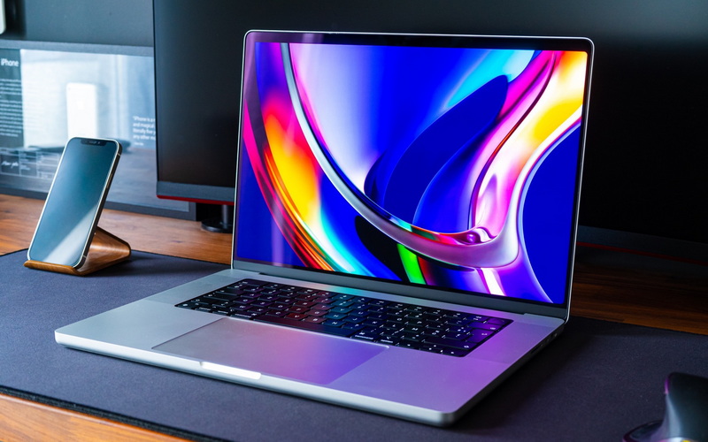 MacBook 2018 Screen Specs