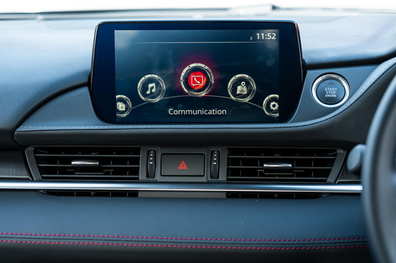 How To Change Lcd Display Mazda 6 Wagon?