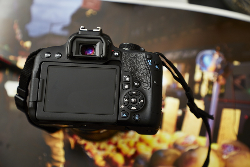 how to turn on lcd display panel on rebel camera_1