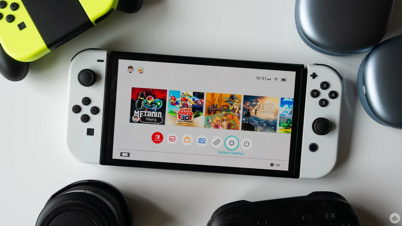Does Nintendo Oled Come with Screen Protector?