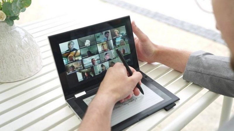 What Is The LCD Display on A Tablet?
