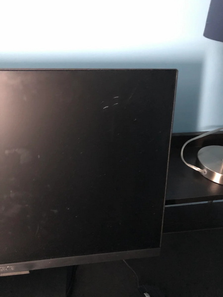 Can A Scratched Lcd Display Be Fixed_3